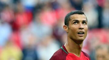 Cristiano Ronaldo of Portugal reacts during the FIFA Confederations Cup 2017 group A soccer match between Portugal and Mexico at the Kazan Arena in Kazan, Russia, 18 June 2017.