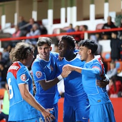 Janneh y Arnau hacen bueno el plan del Torres