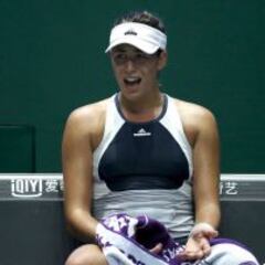 Una gran Radwanska pone fin al sueño de Muguruza