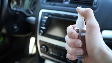 Cómo hacer aromatizante para coche de forma casera