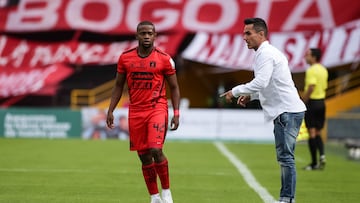 Lucas González en un partido de América de Cali.