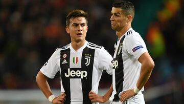 Juventus star Dybala dismisses Manchester United links