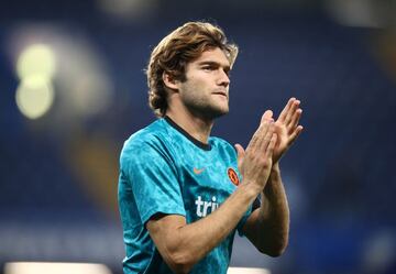 Soccer Football - Champions League - Group H - Chelsea v Zenit St Petersburg - Stamford Bridge, London, Britain - September 14, 2021 Chelsea's Marcos Alonso during the warm up before the match REUTERS/Hannah Mckay