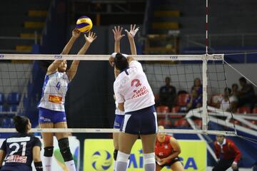 En un encuentro muy parejo en los dos primeros sets, Alianza Lima venció a Circolo Sportivo Italiano por 3 a 1 con parciales 21-25,25-20,14-25,23-25 por la ronda de vuelta de la Liga Nacional Superior de Voleibol 18/19.