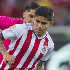 Almeyda ve a “Chofis” más profesional