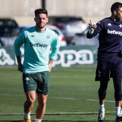 Bravo y la Real: descendió, ascendió... y marcó de falta