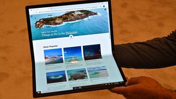 Intel presenta su prototipo de portátil flexible en el CES 2020