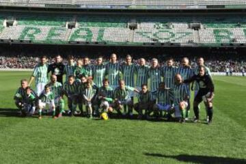Las leyendas del Madrid se imponen ante las del Betis