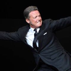 Selena Quintanilla y Luis Miguel juntos en una fotografía increíble