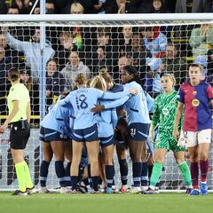 El City humaniza al Barcelona