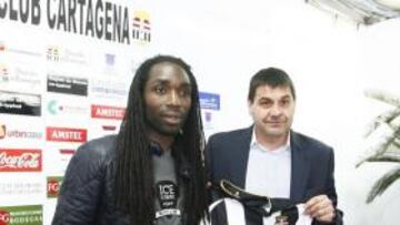 <b>ILUSIONADO. </b>Riga está feliz con su llegada al Cartagena después de no jugar en el Bolton.