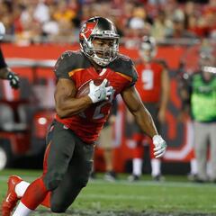 La familia de Doug Martin revela que sufría problemas mentales