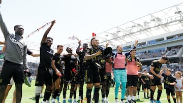 El propietario del LAFC, John Thorrington, no descartó en que el LAFC busque llenar el hueco de jugador franquicia que tienen disponible todavía en el mercado veraniego.