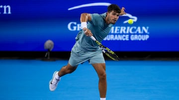 Carlos Alcaraz, contra Luca Nardi en el Cincinnati Open.