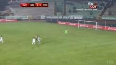 Compañero de Isla anotó este golazo con el Fenerbahçe