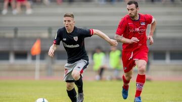Muniain en el amistoso ante el Santutxu.