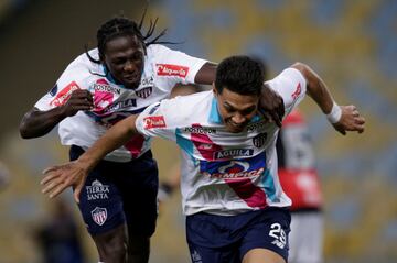 Teo celebra el gol que abrió el marcador en el Maracaná 