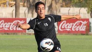 <b>COMPROMISO. </b>Pedro Sánchez ha firmado por dos años.