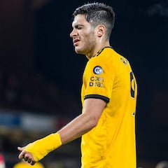 Raúl Jiménez es elegido entre los mejores fichajes de la Premier