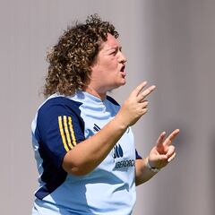 Mila Martínez se estrena con la Sub-17