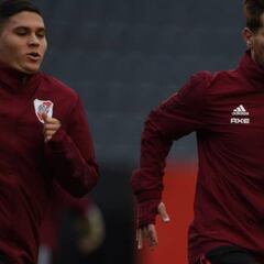Juanfer trota en el Monumental y levanta la ilusión en River
