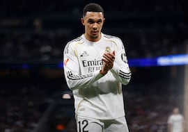 Y del escondite... salió el inglés