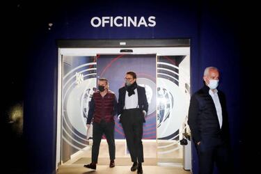 El Levante rescinde el contrato de Javi Pereira y la direcci¨®n deportiva
