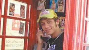 Rossi se lo pasa en grande en las discotecas ibicencas