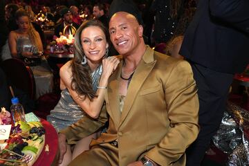 Lauren Hashian y Dwayne Johnson.