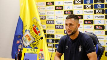 05/09/22 FUTBOL SEGUNDA DIVISION
UD LAS PALMAS Presentacion de Florin Andone