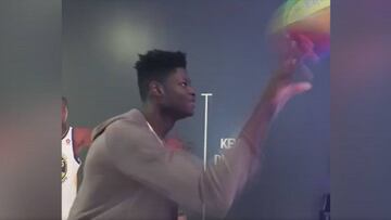 Las divertidas ocurrencias de Mo Bamba durante un juego de tiros