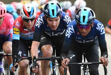 El 'fenómeno Bernal' se destapa en los abanicos de París-Niza