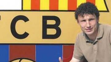 <b>OTRO HOLANDÉS. </b>Mark van Bommel fue el primer fichaje del equipo de Rijkaard para el próximo curso.