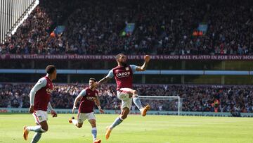 Jhon Jader Durán suma minutos en el triunfo ante Tottenham