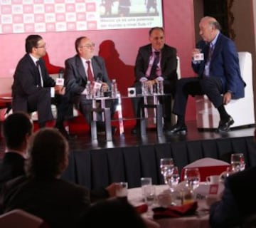 Alejandro Gómez, Alfredo Relaño, Javier Tebas y Vicente del Bosque.