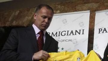 Menezes insinúa que Kaká no estará en la Copa América