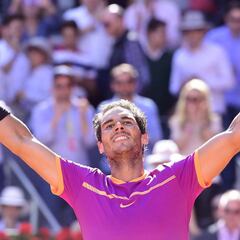 Nadal arrolla a Djokovic