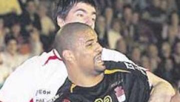 <b>A LUCHAR. </b>Ademar y Ciudad Real, como Morros y Dinart, sabrán esta semana si lideran sus grupos.