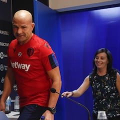 López: "Estar tanto tiempo sin perder en casa no es casualidad"