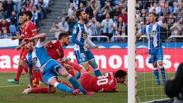 Rub¨¦n y Soria secan el partido de las mil oportunidades