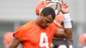 Deshaun Watson pasaría un segundo año fuera de la NFL