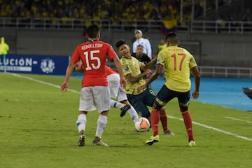 Colombia clasificó como segunda del grupo A con 7 puntos, producto de dos victorias, un empate y una derrota. Los dirigidos por Arturo Reyes jugarán su primer partido del cuadrangular final ante Brasil en el estadio Alfonso López de Bucaramanga. 