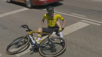 El Visma sigue lastrado por las caídas: Van Baarle, fuera