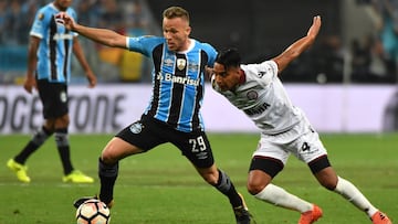 Barça take a closer look at Grêmio's Arthur in Buenos Aires