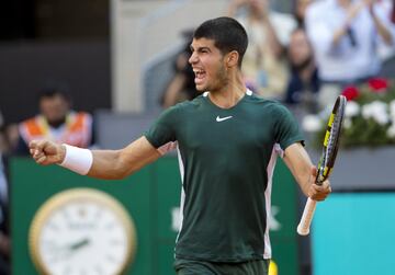 Carlos Alcaraz puso el broche de oro a un grandísimo Mutua Madrid Open. En la final más corta de los 20 años de historia del torneo (6-3 y 6-1), el murciano se merendó al vigente campeón, Alexander Zverev.