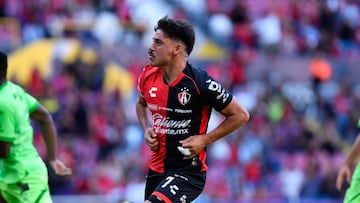 Matias Coccaro celebrates his goal 1-1 during the 14th round match between Atlas and FC Juarez as part of the Liga BBVA MX, Torneo Clausura 2025 at Jalisco Stadium, on April 05, 2025 in Guadalajara, Jalisco, Mexico.