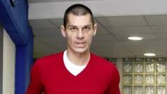 El Almer¨ªa cierra la contrataci¨®n de Javi Casquero