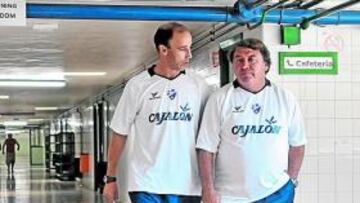 <b>DE LA MANO. </b>Antonio Calderón y Jesús Paredes preparan de la mano la pretemporada del Huesca.