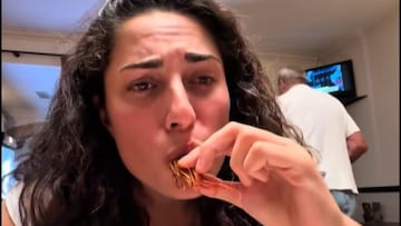 Se va a comer al único bar de un pueblo de 170 habitantes, paga 22 euros y lanza un claro veredicto: “Mala española”