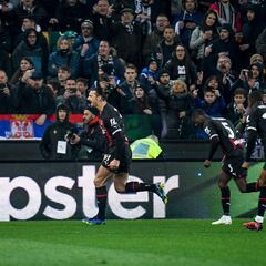 Zlatan Ibrahimovic se convierte en el jugador más veterano en anotar gol en toda la historia de la Serie A